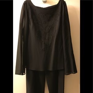 Sandra Darren 2 Piece Chiffon w Beaded Trim Split Palazzo Pants Draped Back Top